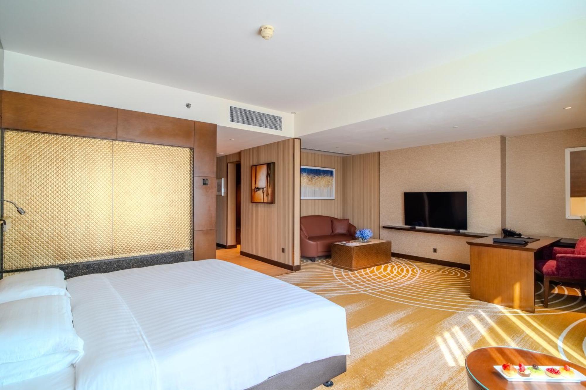 Asiana Hotel Dubaj Zewnętrze zdjęcie A room at the hotel
