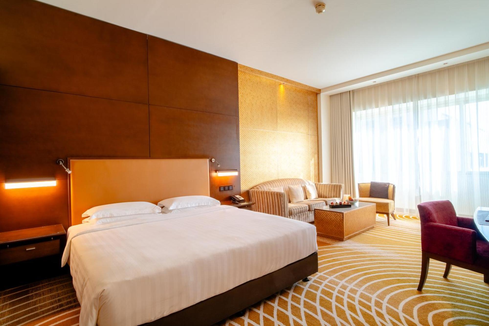 Asiana Hotel Dubaj Zewnętrze zdjęcie A room at the hotel